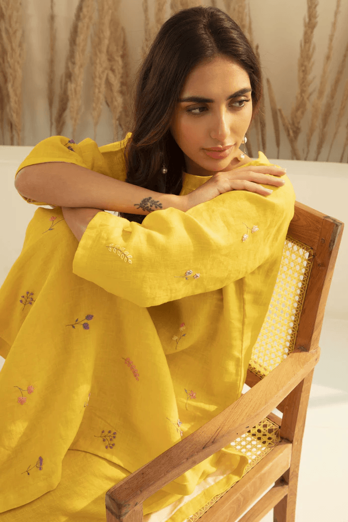 Phool Linen Kurta Set