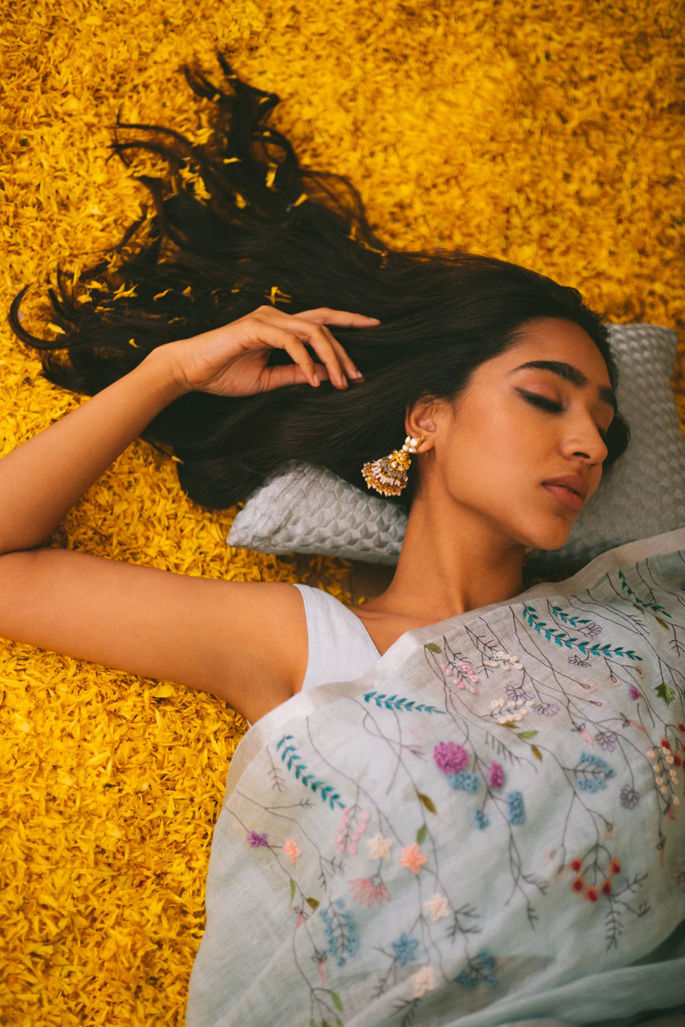 Kumud Linen Sari - Image 6